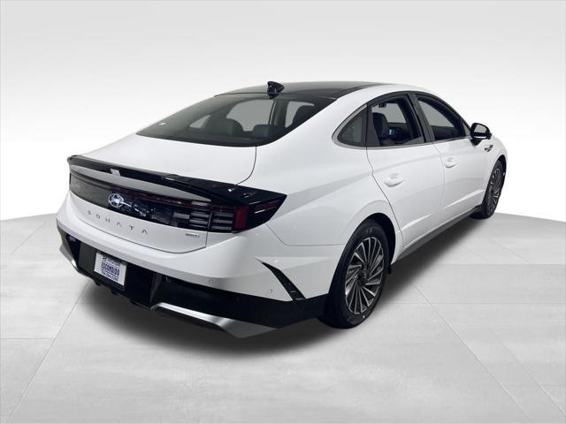 new 2025 Hyundai Sonata Hybrid car, priced at $38,450