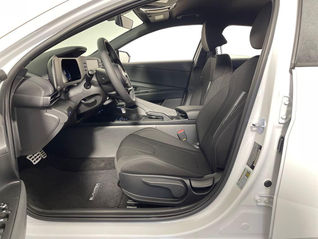 new 2025 Hyundai Elantra car, priced at $24,339