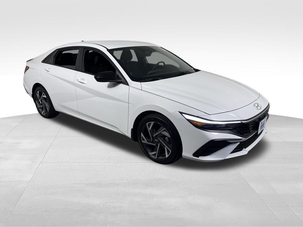 new 2025 Hyundai Elantra car, priced at $24,339