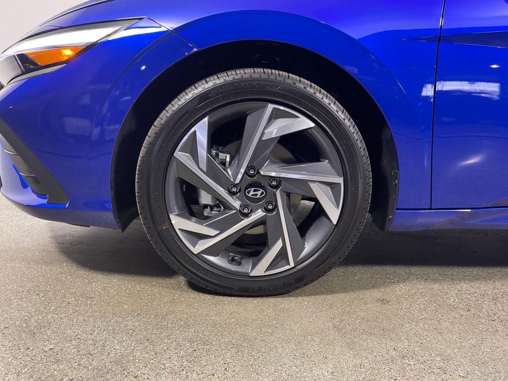 new 2025 Hyundai Elantra car, priced at $25,715