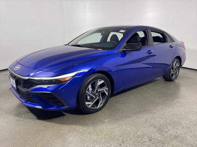 new 2025 Hyundai Elantra car, priced at $28,215