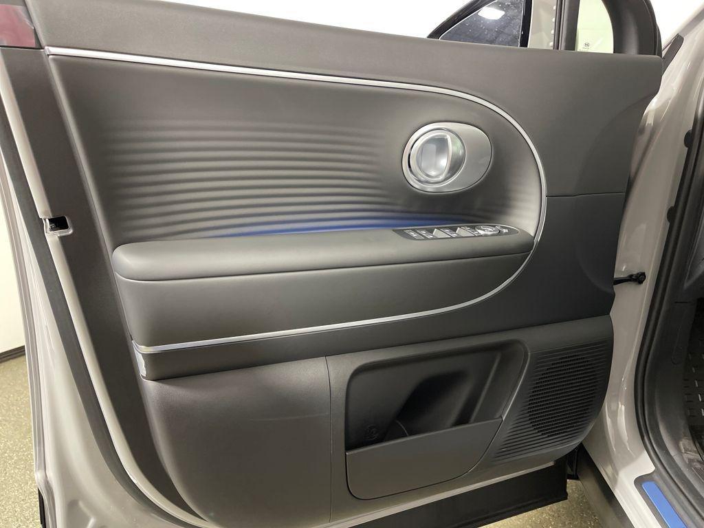 new 2026 Hyundai IONIQ 9 car, priced at $64,805