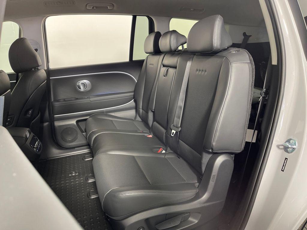 new 2026 Hyundai IONIQ 9 car, priced at $64,805