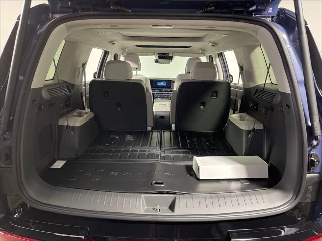 new 2025 Hyundai SANTA FE HEV car, priced at $48,195