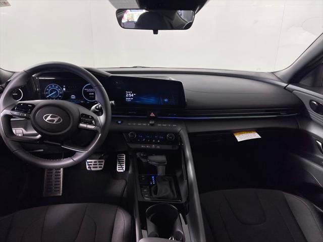 new 2025 Hyundai Elantra car, priced at $27,985