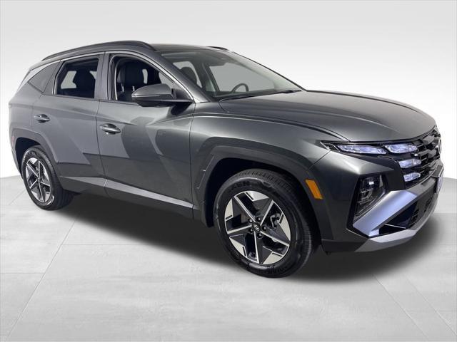 new 2025 Hyundai TUCSON Hybrid car, priced at $37,250