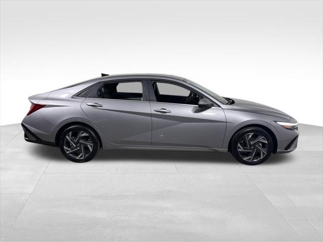 new 2025 Hyundai Elantra car, priced at $29,696