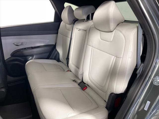 new 2025 Hyundai TUCSON Hybrid car, priced at $42,145