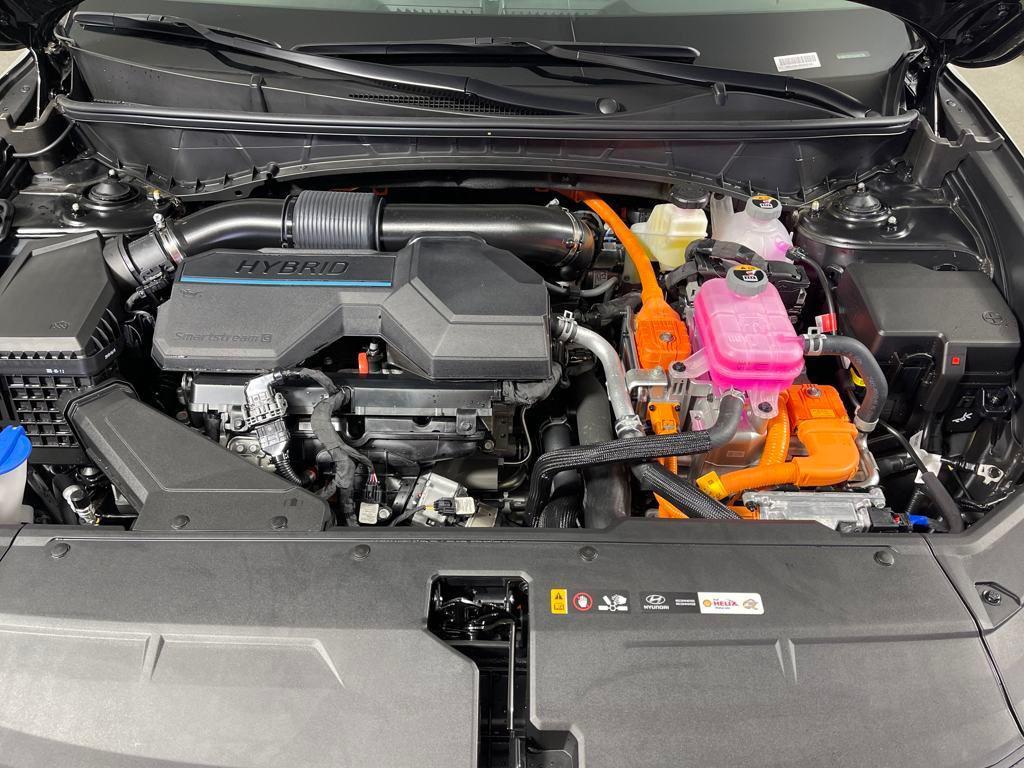 new 2025 Hyundai TUCSON Hybrid car, priced at $34,430