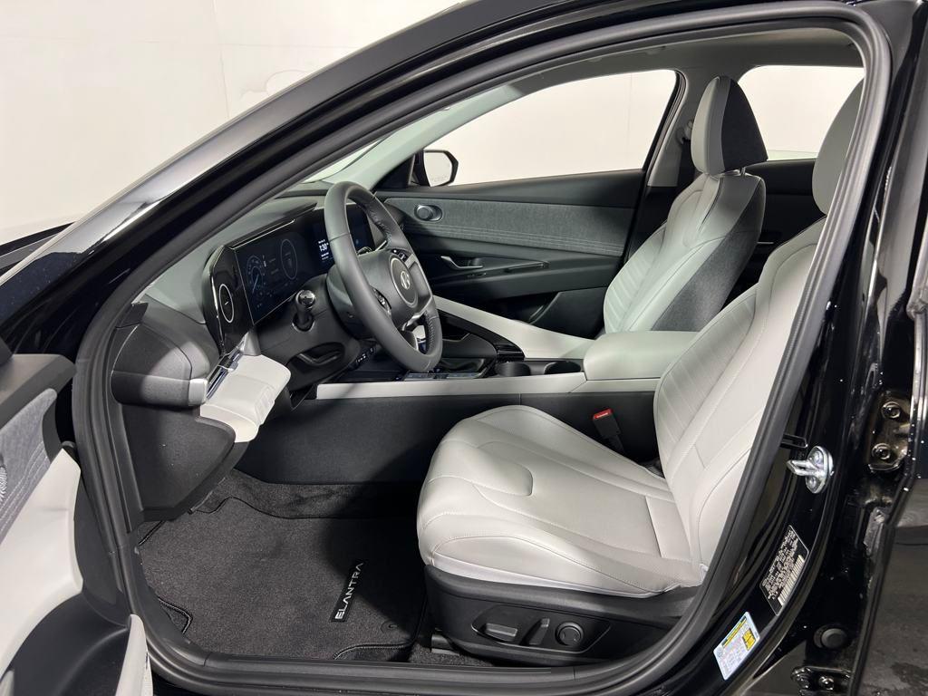new 2025 Hyundai ELANTRA HEV car, priced at $28,109
