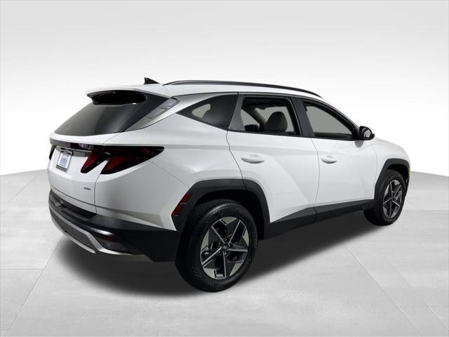 new 2025 Hyundai Tucson car, priced at $32,880