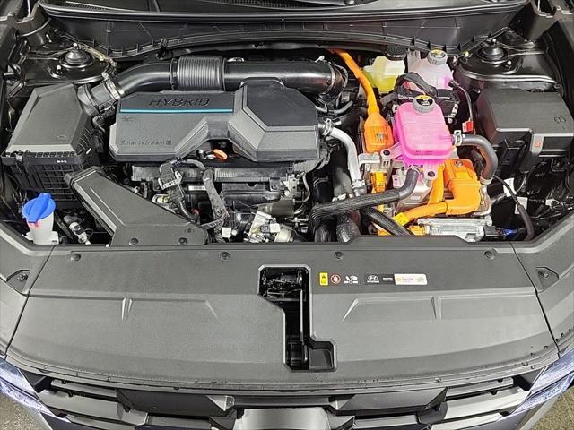 new 2025 Hyundai TUCSON Hybrid car, priced at $35,610
