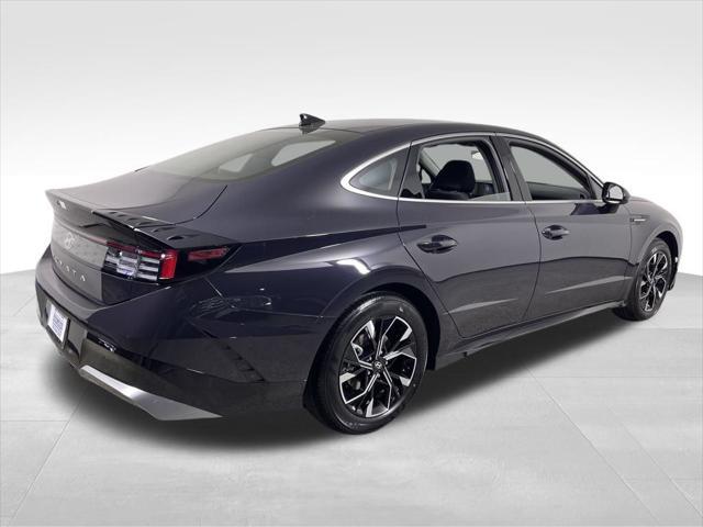 new 2025 Hyundai Sonata car, priced at $28,540