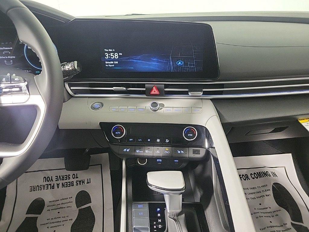 new 2025 Hyundai ELANTRA HEV car, priced at $28,597