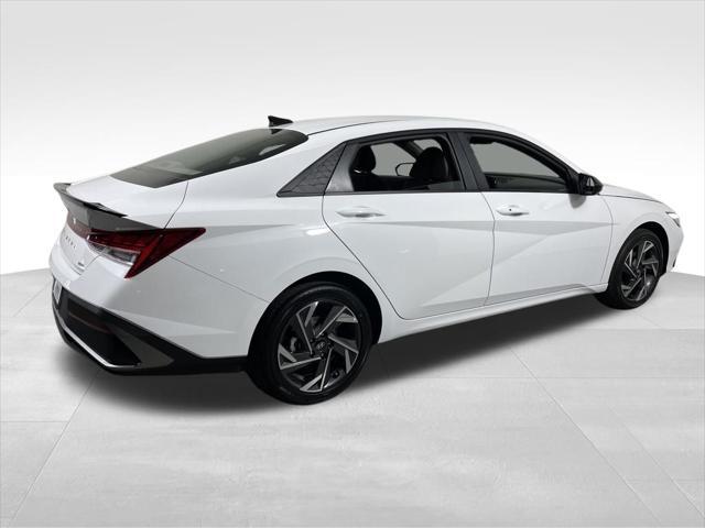 new 2025 Hyundai Elantra car, priced at $28,215