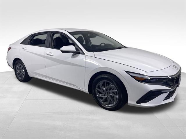new 2025 Hyundai ELANTRA HEV car, priced at $25,515