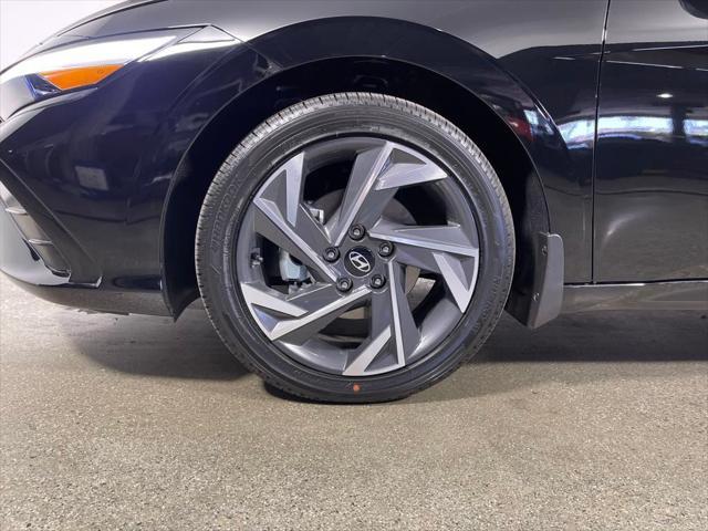 new 2025 Hyundai Elantra car, priced at $30,310