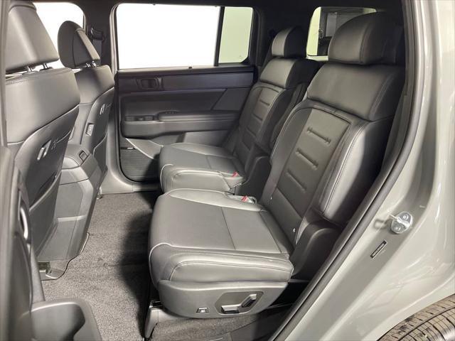 new 2025 Hyundai SANTA FE HEV car, priced at $48,560