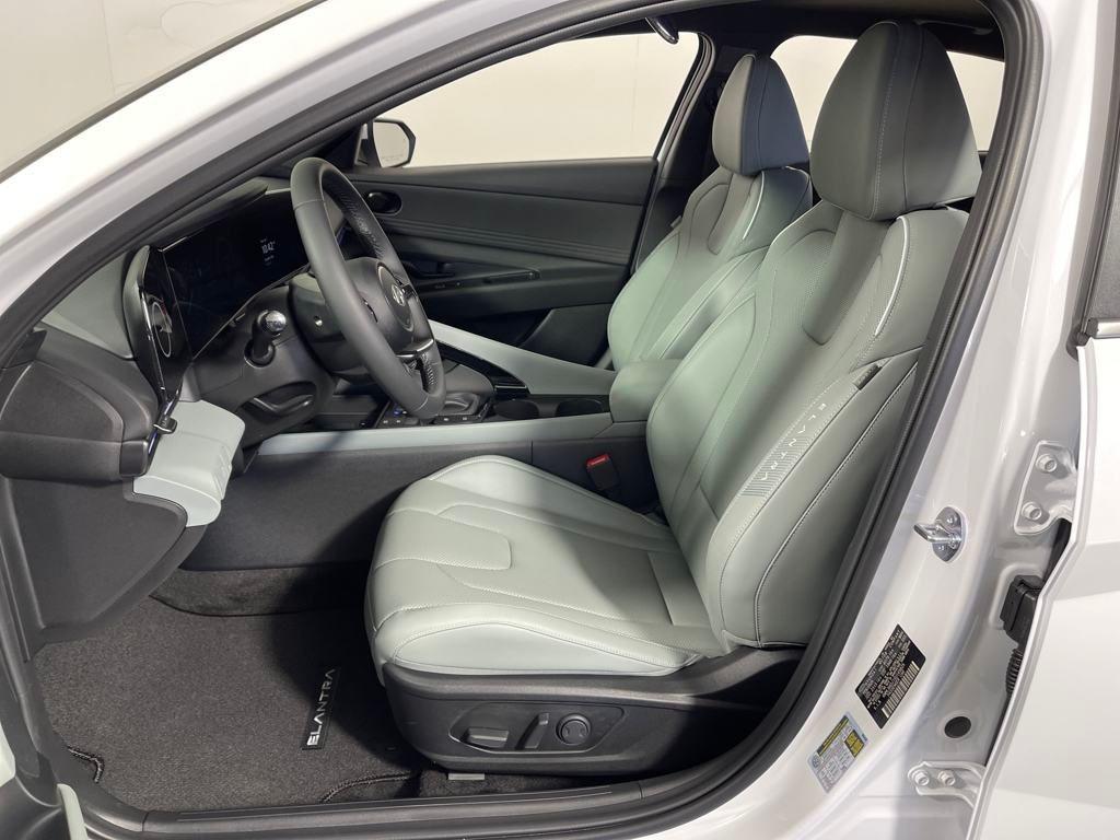 new 2025 Hyundai Elantra car, priced at $29,108