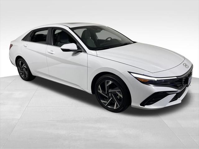 new 2025 Hyundai Elantra car, priced at $29,358