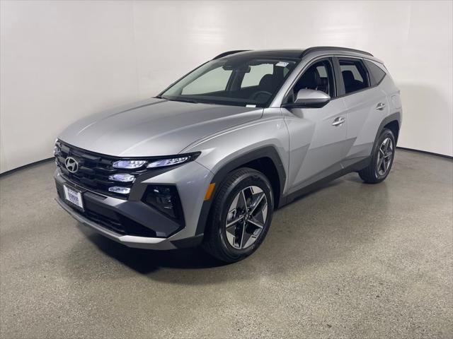 new 2025 Hyundai TUCSON Hybrid car, priced at $37,375