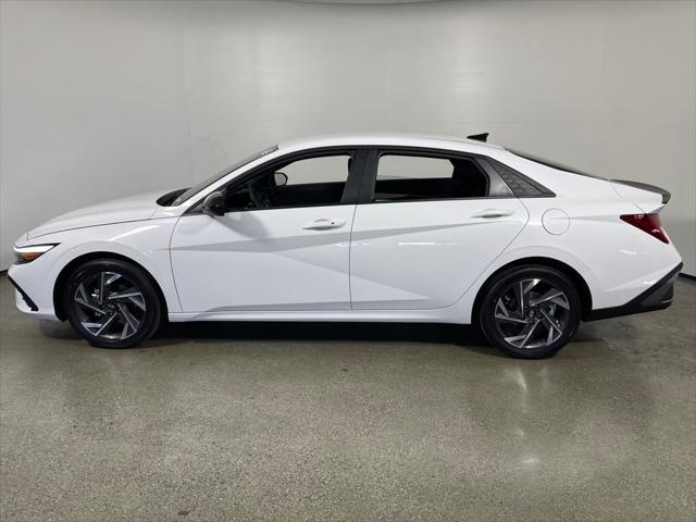new 2025 Hyundai Elantra car, priced at $28,210