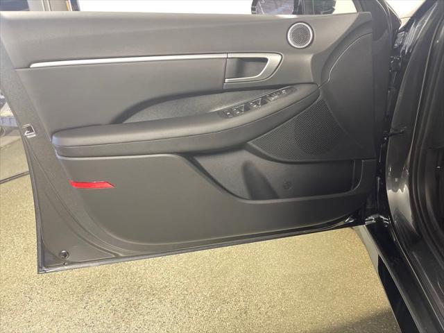 new 2025 Hyundai Sonata car, priced at $28,580