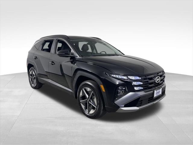 new 2025 Hyundai TUCSON Hybrid car, priced at $37,250
