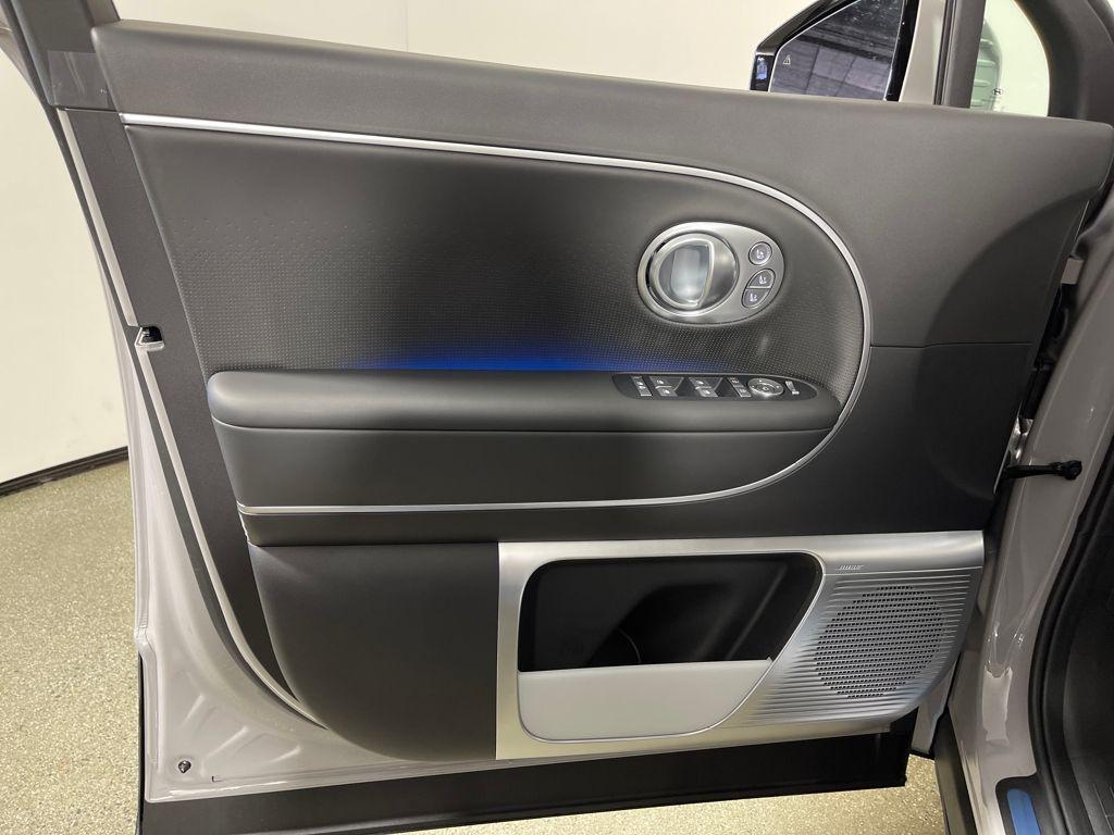 new 2026 Hyundai IONIQ 9 car, priced at $72,953