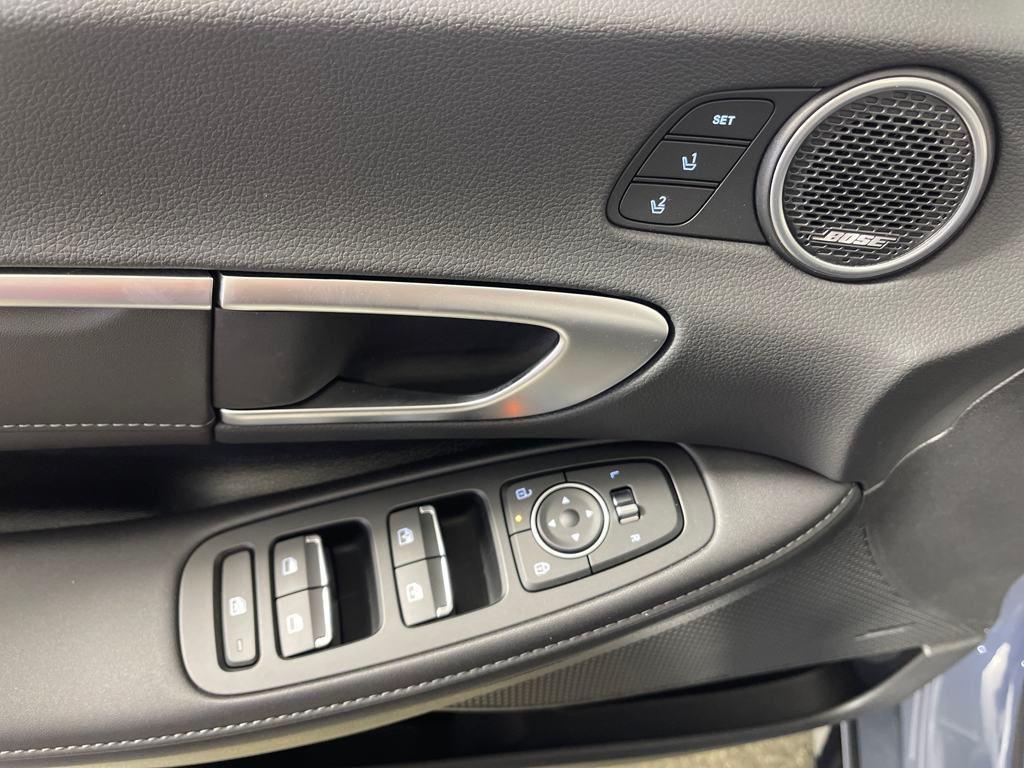 new 2025 Hyundai Sonata Hybrid car, priced at $37,015
