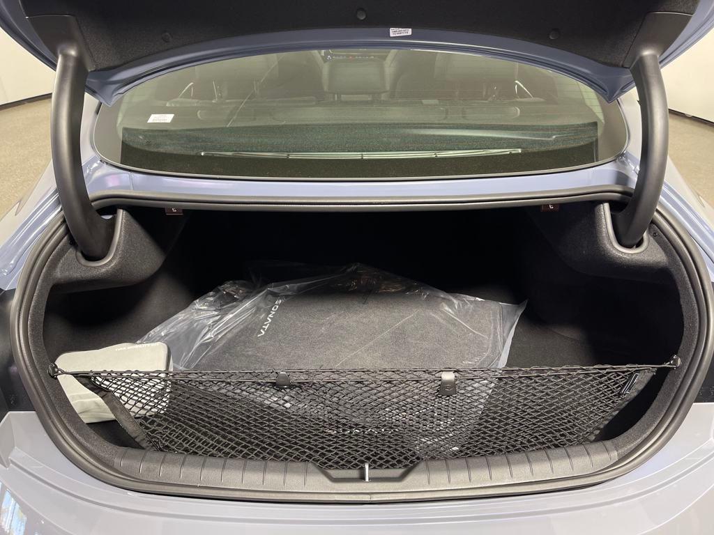 new 2025 Hyundai Sonata Hybrid car, priced at $37,015
