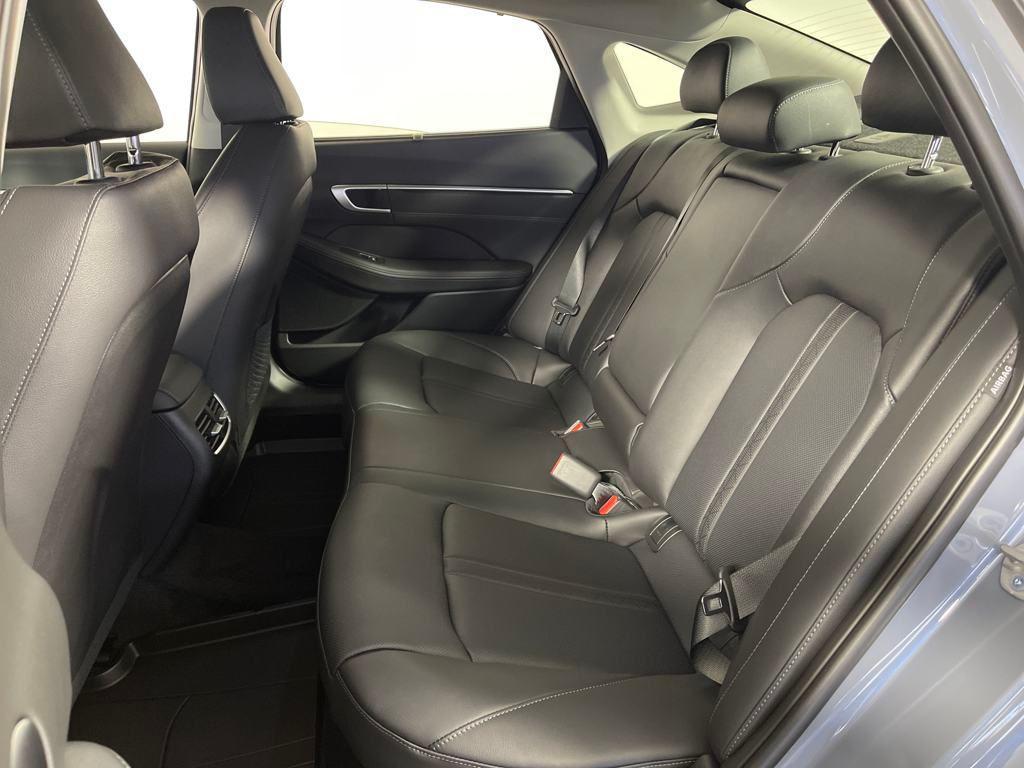 new 2025 Hyundai Sonata Hybrid car, priced at $37,015