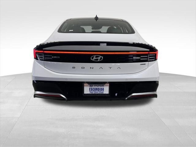 new 2025 Hyundai Sonata Hybrid car, priced at $37,841