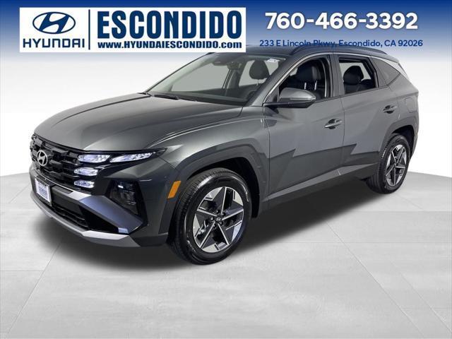new 2025 Hyundai TUCSON Hybrid car, priced at $37,250