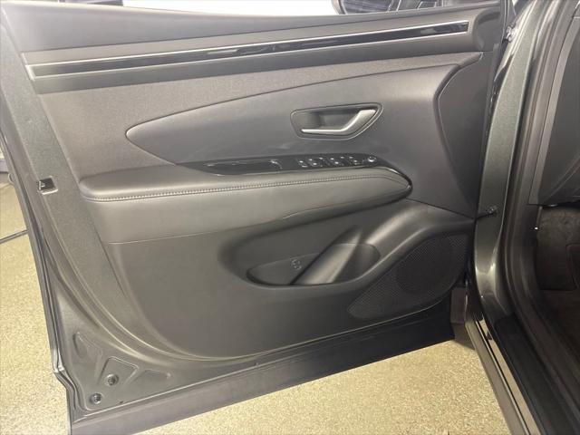 used 2023 Hyundai TUCSON Hybrid car, priced at $29,995