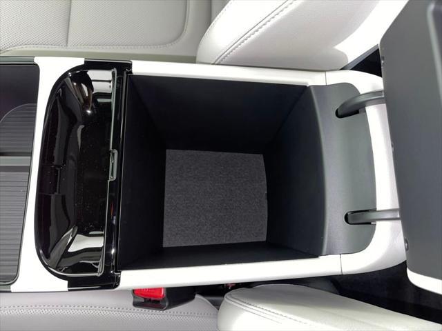new 2025 Hyundai TUCSON Hybrid car, priced at $42,050