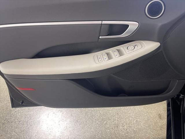 new 2025 Hyundai Sonata car, priced at $28,580