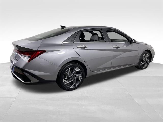 new 2025 Hyundai Elantra car, priced at $26,395