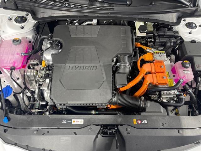 new 2025 Hyundai Elantra car, priced at $27,385