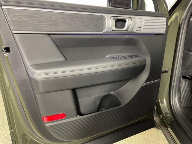 new 2025 Hyundai Santa Fe car, priced at $47,079