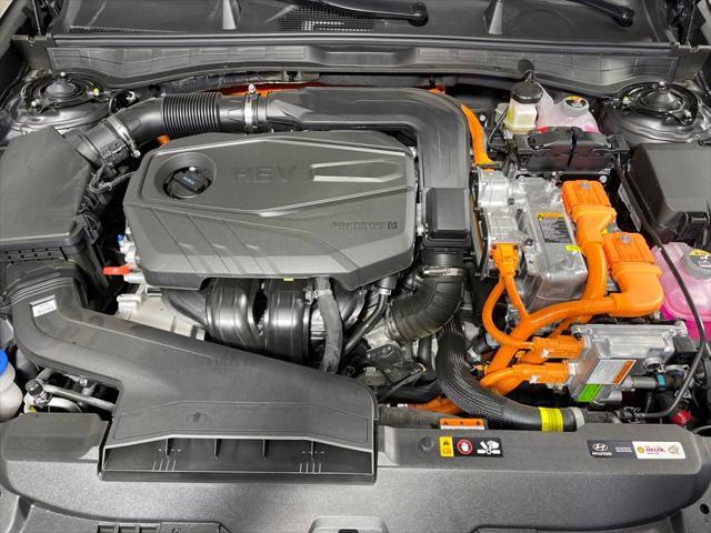 new 2025 Hyundai Sonata Hybrid car, priced at $37,990