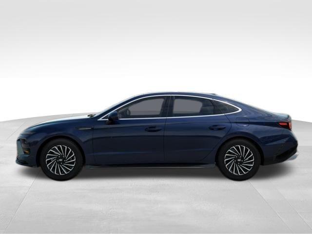 new 2025 Hyundai Sonata Hybrid car, priced at $37,990