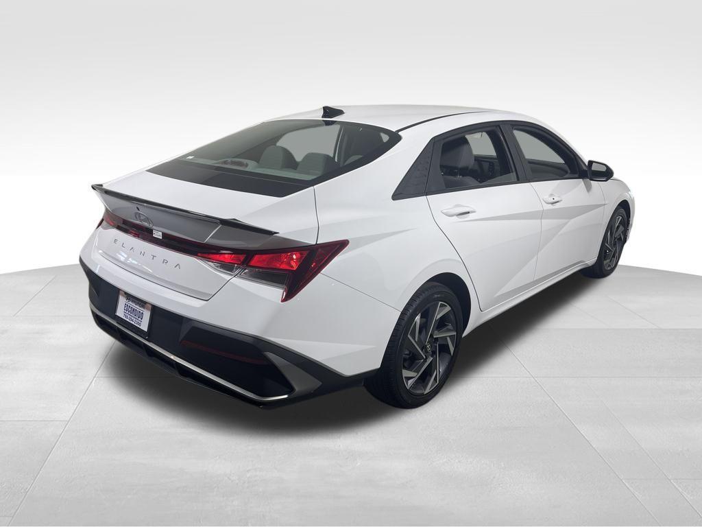 new 2025 Hyundai Elantra car, priced at $24,815