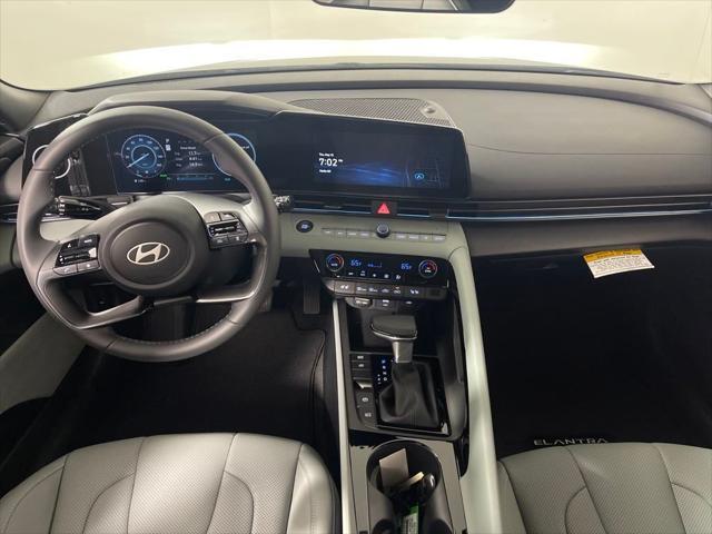 new 2025 Hyundai Elantra car, priced at $29,865