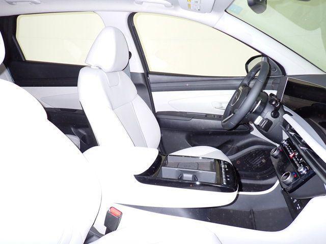 new 2025 Hyundai TUCSON Hybrid car, priced at $36,080