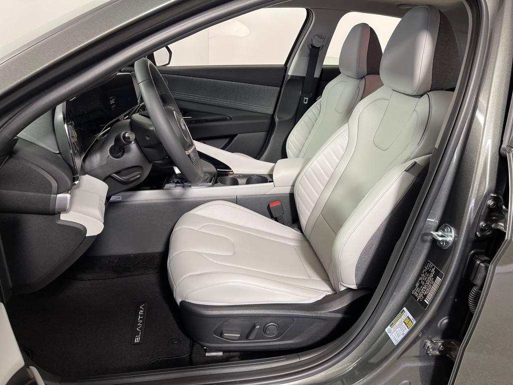 new 2025 Hyundai ELANTRA HEV car, priced at $28,646