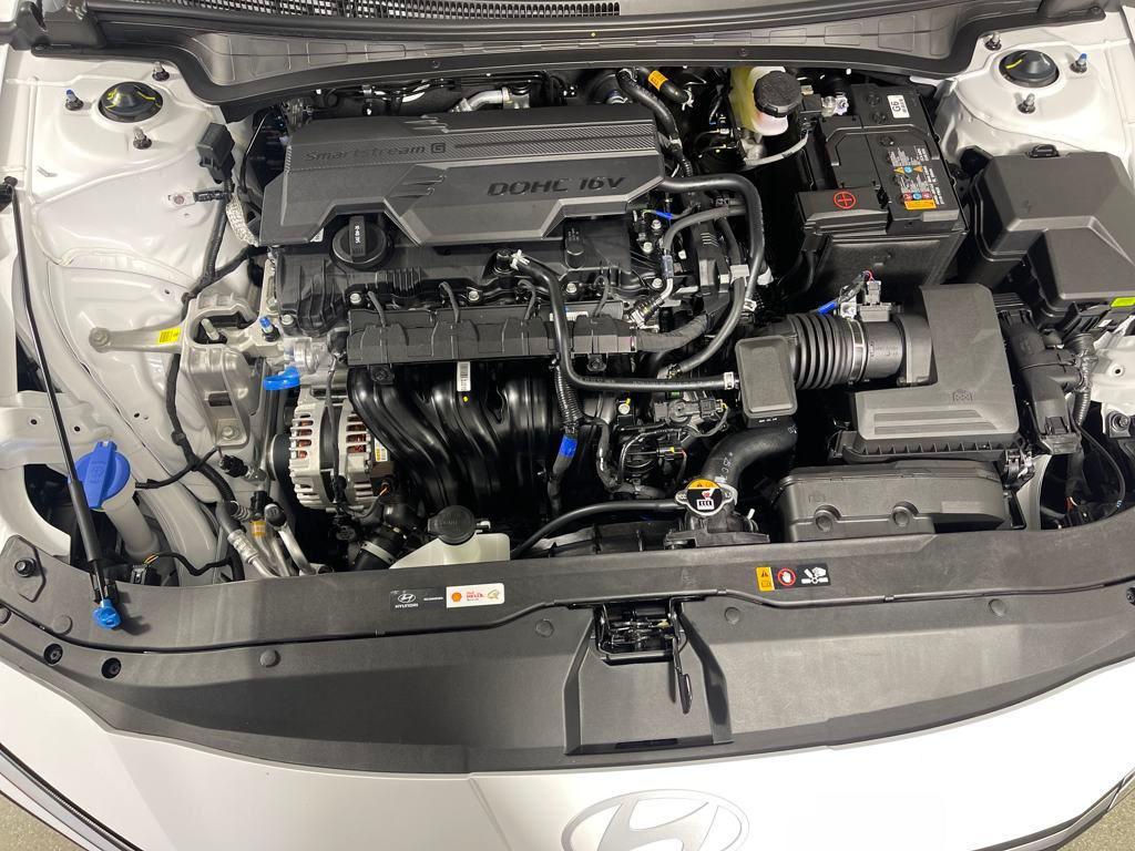new 2025 Hyundai Elantra car, priced at $24,194