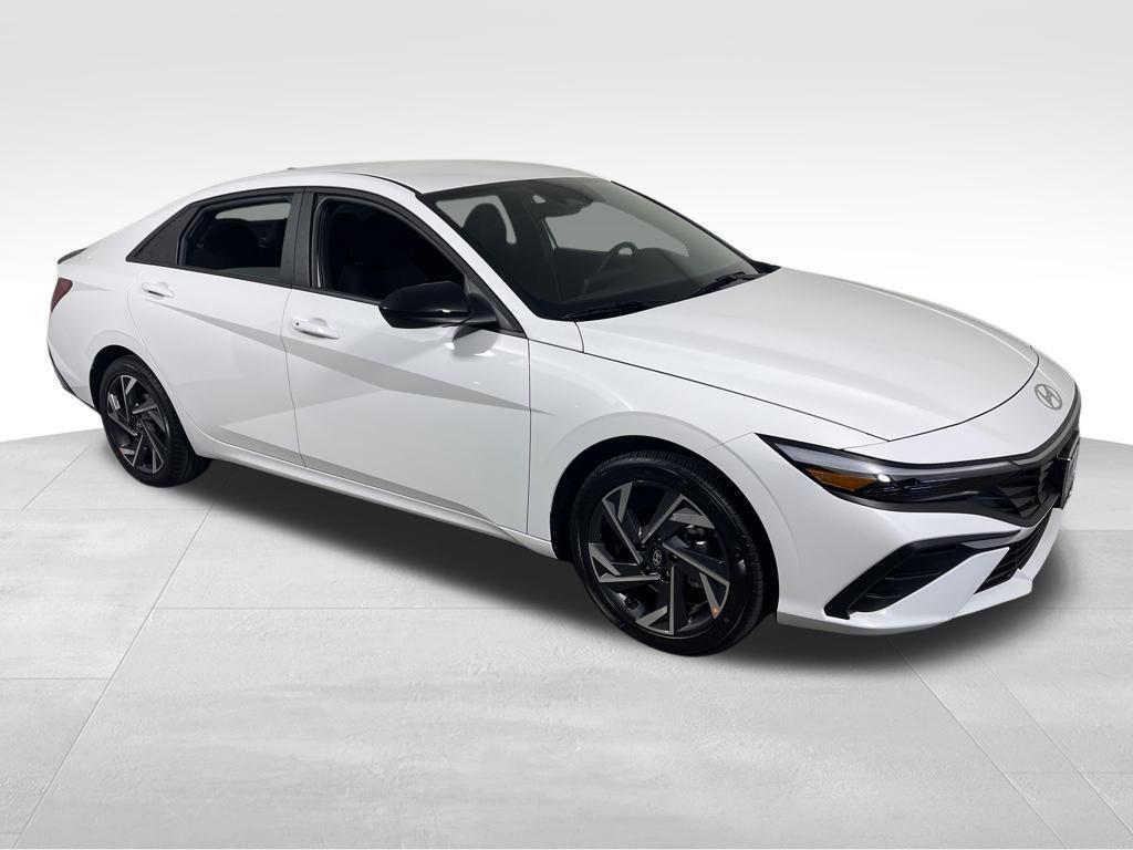 new 2025 Hyundai Elantra car, priced at $24,194