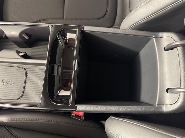 new 2025 Hyundai TUCSON Hybrid car, priced at $37,180