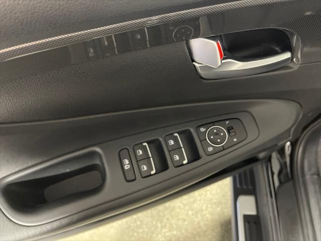 used 2022 Hyundai Santa Fe car, priced at $23,995
